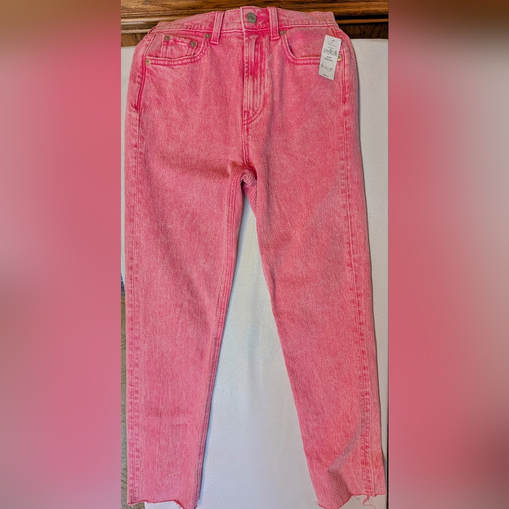 GAP X Barbie-Pink High Rise Cheeky Straight Jeans with Washwell Size 24 00R NWT